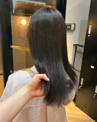セミロング 柴田真衣 /ナチュラル/半個室のヘアスタイル