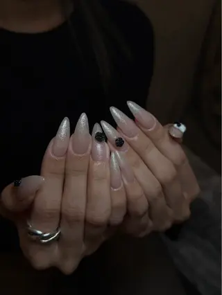ネイル D.d nail Shiori🌼🌈のネイルデザイン