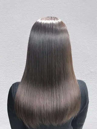 ロング カラー パーマ newi saLyu ネウィ サリューのヘアスタイル