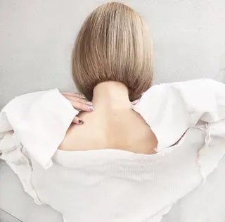 ショート カラー ヘアアレンジ KONOMI スタイリストのヘアスタイル