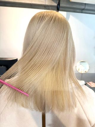 ロング カラー NAO/レイヤー🌷 /ハイトーンカラー✨のヘアスタイル