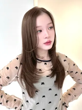 ロング Rita/髪質改善/ ブリーチなしWカラーのヘアスタイル