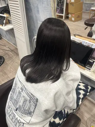 ミディアム 塩川 亮眞のヘアスタイル
