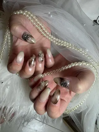 ネイル LAVISH 大和店 🤱子連れ大歓迎のネイルデザイン