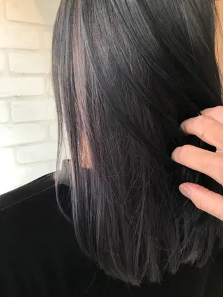 セミロング 【艶髪職人】石井啓輝 代表のヘアスタイル