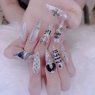 ネイル MoMoA Nail ネイル長さ出し専門店のネイルデザイン