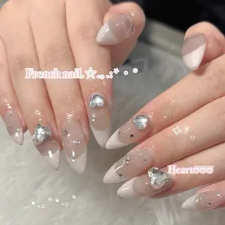 ネイル LAVISH 大和店 🤱子連れ大歓迎のネイルデザイン