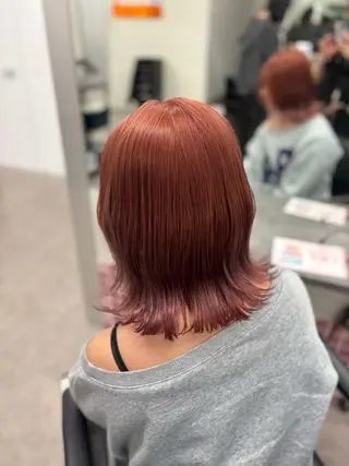 ミディアム 長谷川 日南のヘアスタイル