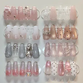 ネイル RIEKO🍒 ワンホン♡推しネイルのネイルデザイン