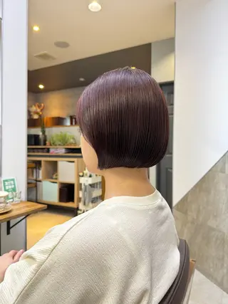 ショート カラー 丸(マル) ／ショートボブのヘアスタイル