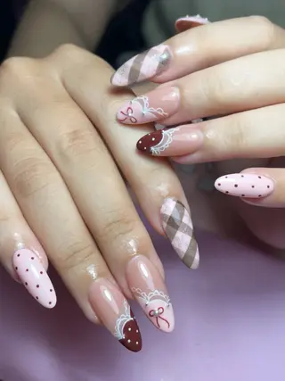ネイル Minette nailHuongのネイルデザイン