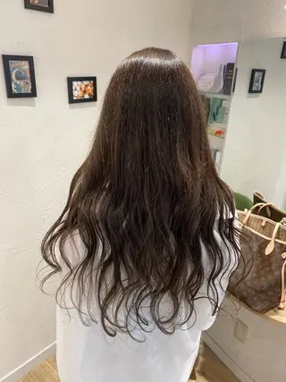 ロング カラー 目黒・不動前 カットモデル/モモカのヘアスタイル