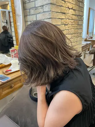 ショート カラー ヘアアレンジ 髪質改善×レイヤー 🫧松野力也のヘアスタイル