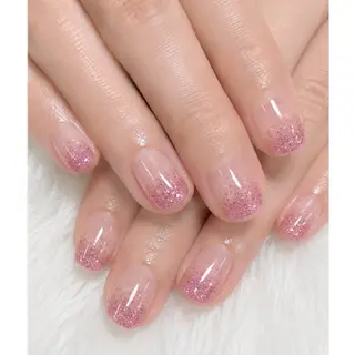 ネイル LAVISH sakiのネイルデザイン