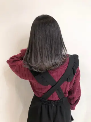 セミロング カラー レイヤーカット 赤み消し　店長/大和のヘアスタイル