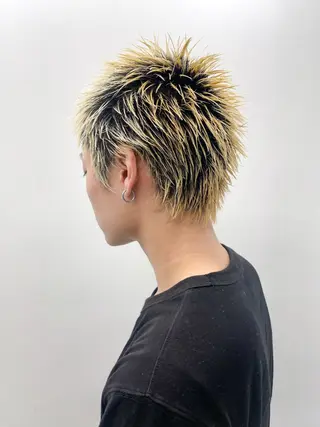 カラー メンズ 森本裕/オーナー/ ハイトーン/パーマのヘアスタイル