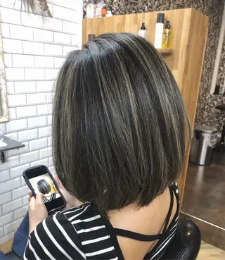 ショート カラー 橋本 敬介のヘアスタイル