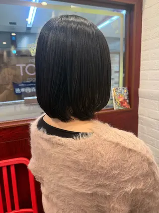 ミディアム PINOT梅田 MOKAのヘアスタイル
