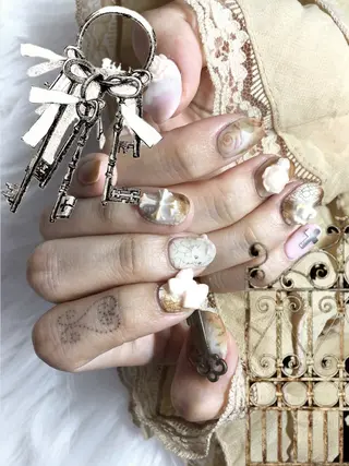 ネイル ニコネイル MAAYAのネイルデザイン