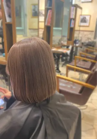 カラー 栗林 萌々のヘアスタイル