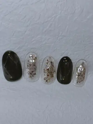 ネイル レイレア ネイルルームのネイルデザイン