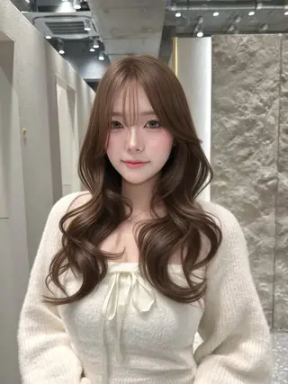 ロング カラー 上品モテヘア🩶 karen🩶のヘアスタイル