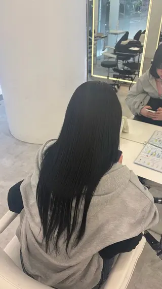 ロング カラー 青木 瑠香のヘアスタイル