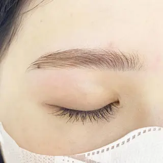 カラー アイブロウ elblink risaのマツエク・マツパデザイン
