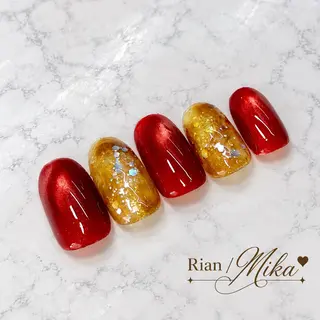 ネイル MIKA／耳ツボ ／マグネットネイルのネイルデザイン