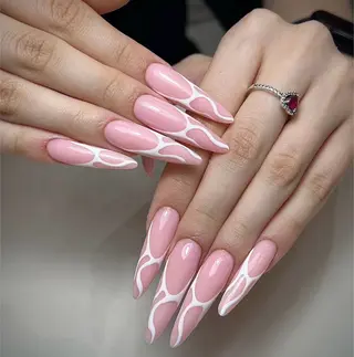 ネイル Julie NailSalonのネイルデザイン