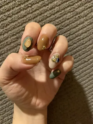 ネイル Eden ♾️のネイルデザイン