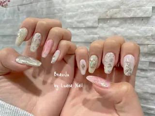 ネイル BeauJu by Luana Nailのネイルデザイン
