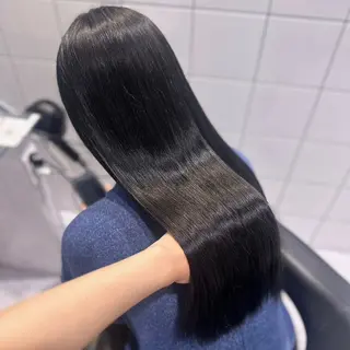 ロング カラー 韓国風暗髪🐈‍⬛ KOUMI🪽のヘアスタイル