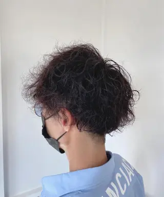 ショート パーマ メンズ 田中 悠之のヘアスタイル