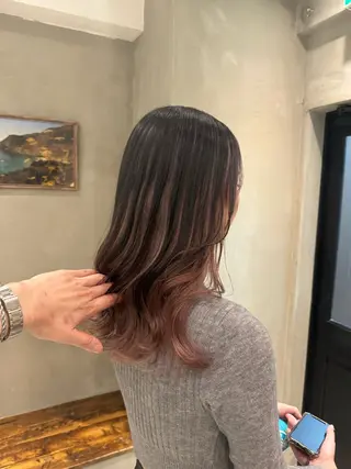 セミロング 新宿/顔周りカット +レイヤー＝しずく♩のヘアスタイル