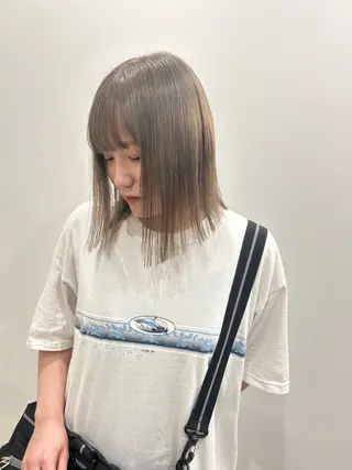 ミディアム hair&eye🎀 /momoKaのヘアスタイル