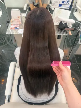 ロング 透明感カラー💎 岩崎美優のヘアスタイル
