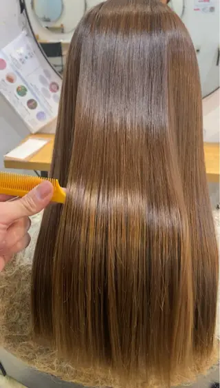 ロング 🫧艶髪/透明感🫧 EIGHT副店長丸山のヘアスタイル