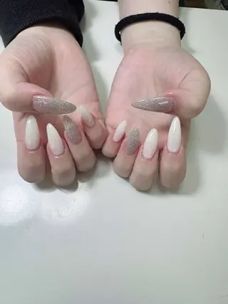 ネイル Hina ネイルサロンのネイルデザイン