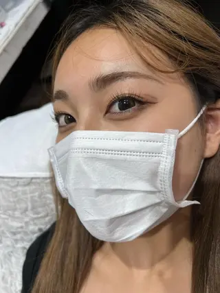マツエク・マツパ なぽ ❤︎長さだし / 韓国nailのネイルデザイン
