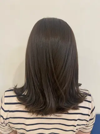カラー 伊賀 海優のヘアスタイル