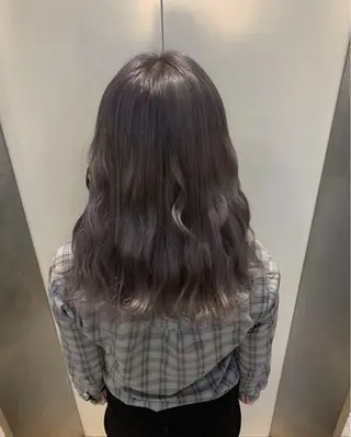 カラー 天野 利咲のヘアスタイル