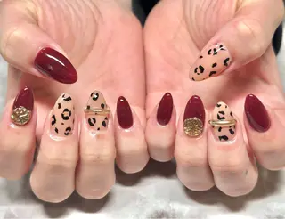 ネイル Nailsalon Graciasのネイルデザイン