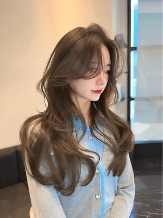 ロング 海野翔吾🇨🇳 ワンホンレイヤーのヘアスタイル