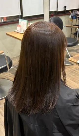 カラー La fith 新田のヘアスタイル