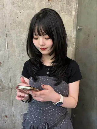 セミロング RIN🎀レイヤー/ ボブ/オリーブカラーのヘアスタイル