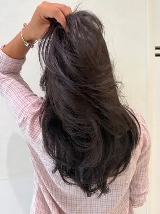ロング 本日空きあり🩷 layer🎀透明感のヘアスタイル