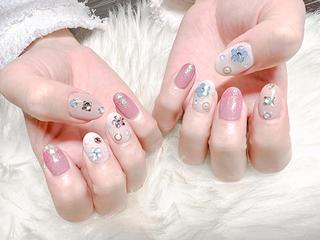 ネイル Yui. Kのネイルデザイン