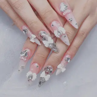 ネイル 💅🏻 ayakaのネイルデザイン