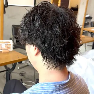 ミディアム パーマ メンズ ツイスパ/ TAKUMIの眉毛・アイブロウイメージ